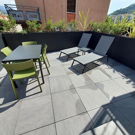 Apartmentsgarda Garda  Bagian luar foto