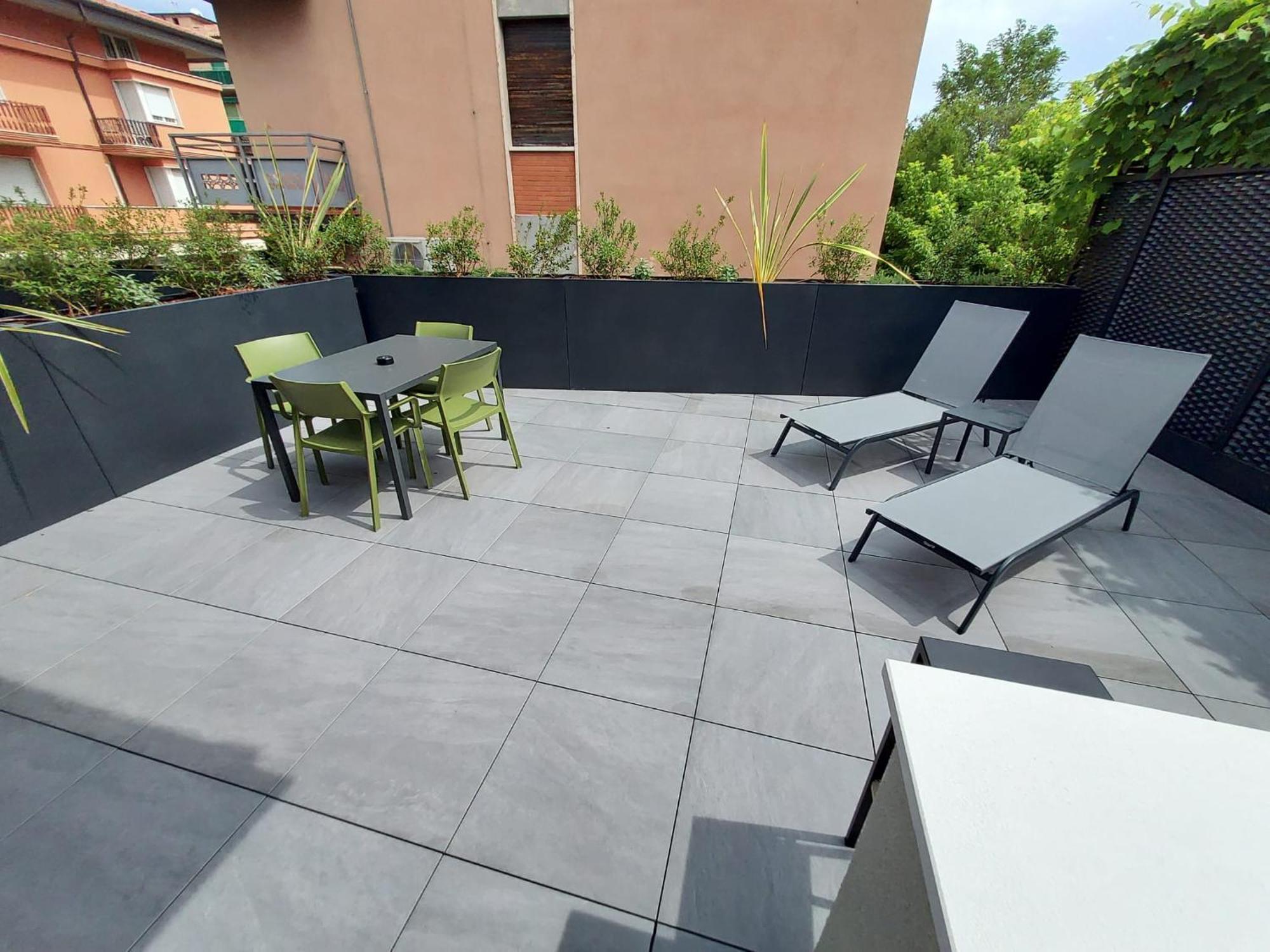 Apartmentsgarda Garda  Bagian luar foto