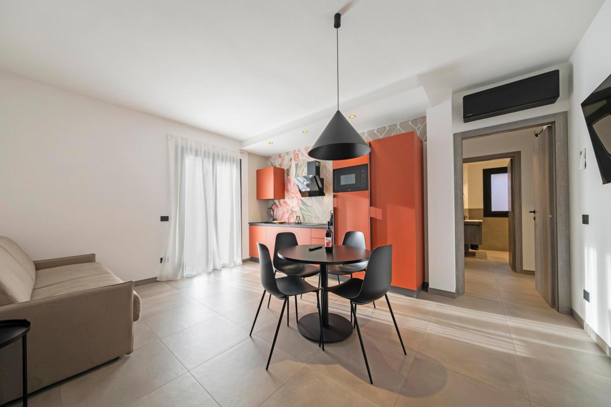 Apartmentsgarda Garda  Bagian luar foto