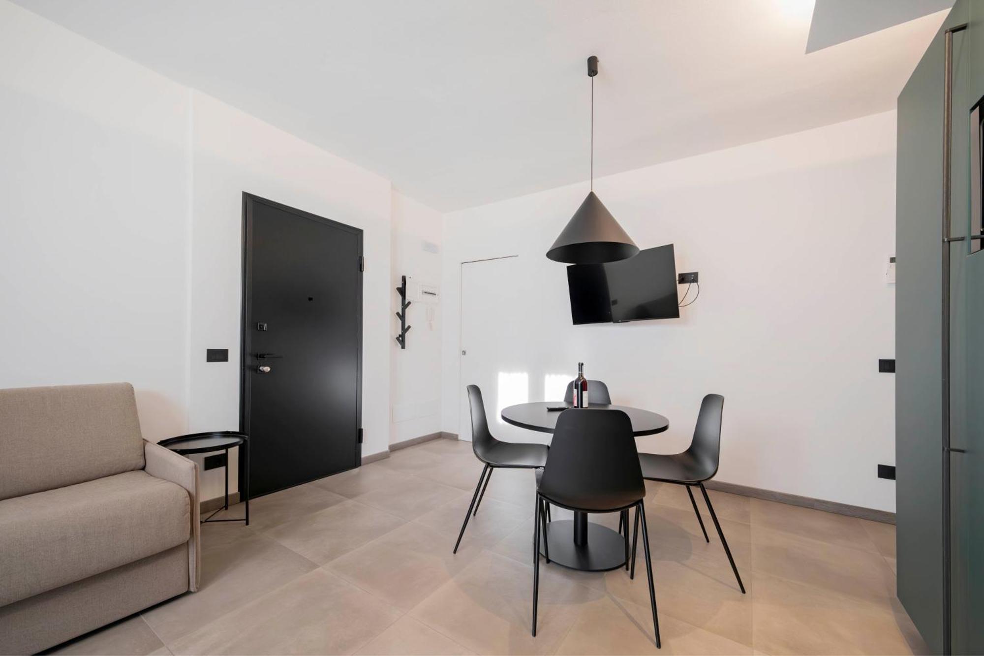 Apartmentsgarda Garda  Bagian luar foto