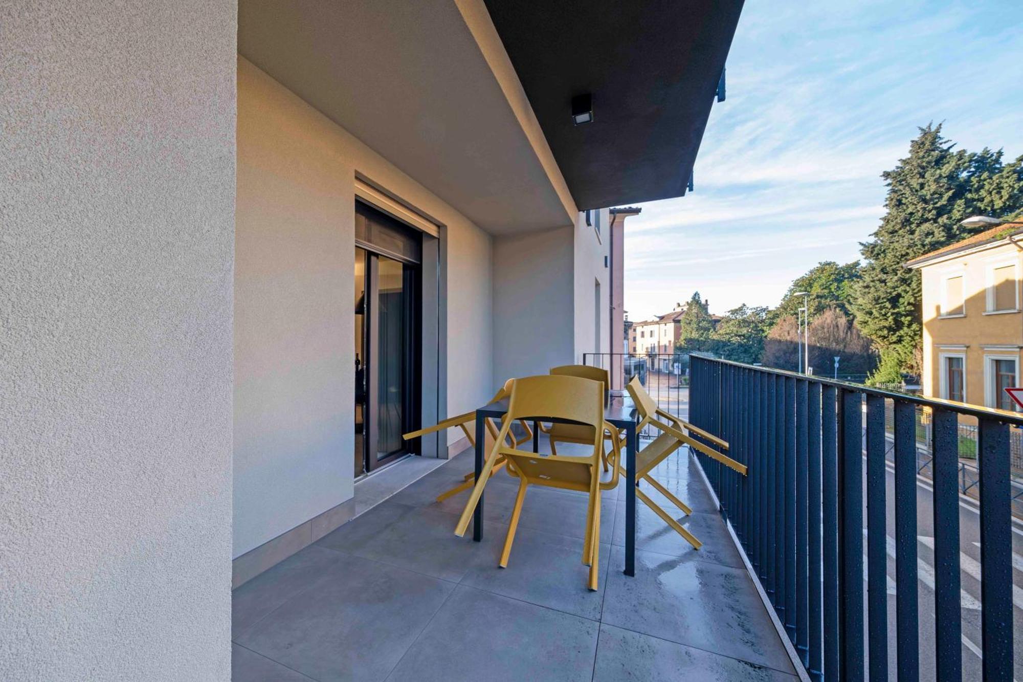 Apartmentsgarda Garda  Bagian luar foto