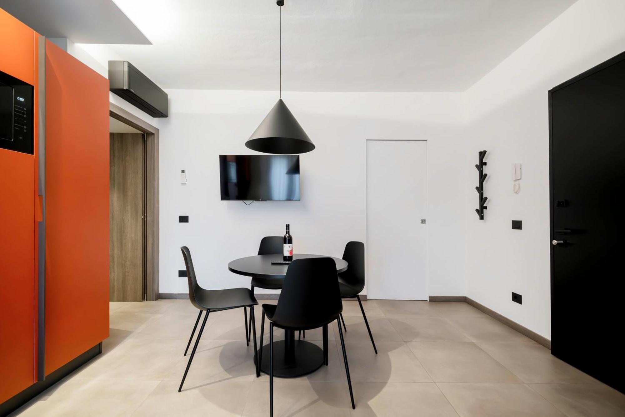 Apartmentsgarda Garda  Bagian luar foto
